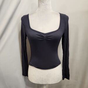 Women's Long Sleeve Top, size medium